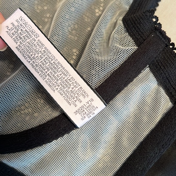 Victoria's Secret Dream Angels Lace Racerback Unlined Demi Bra in Black 38D - Picture 5 of 7